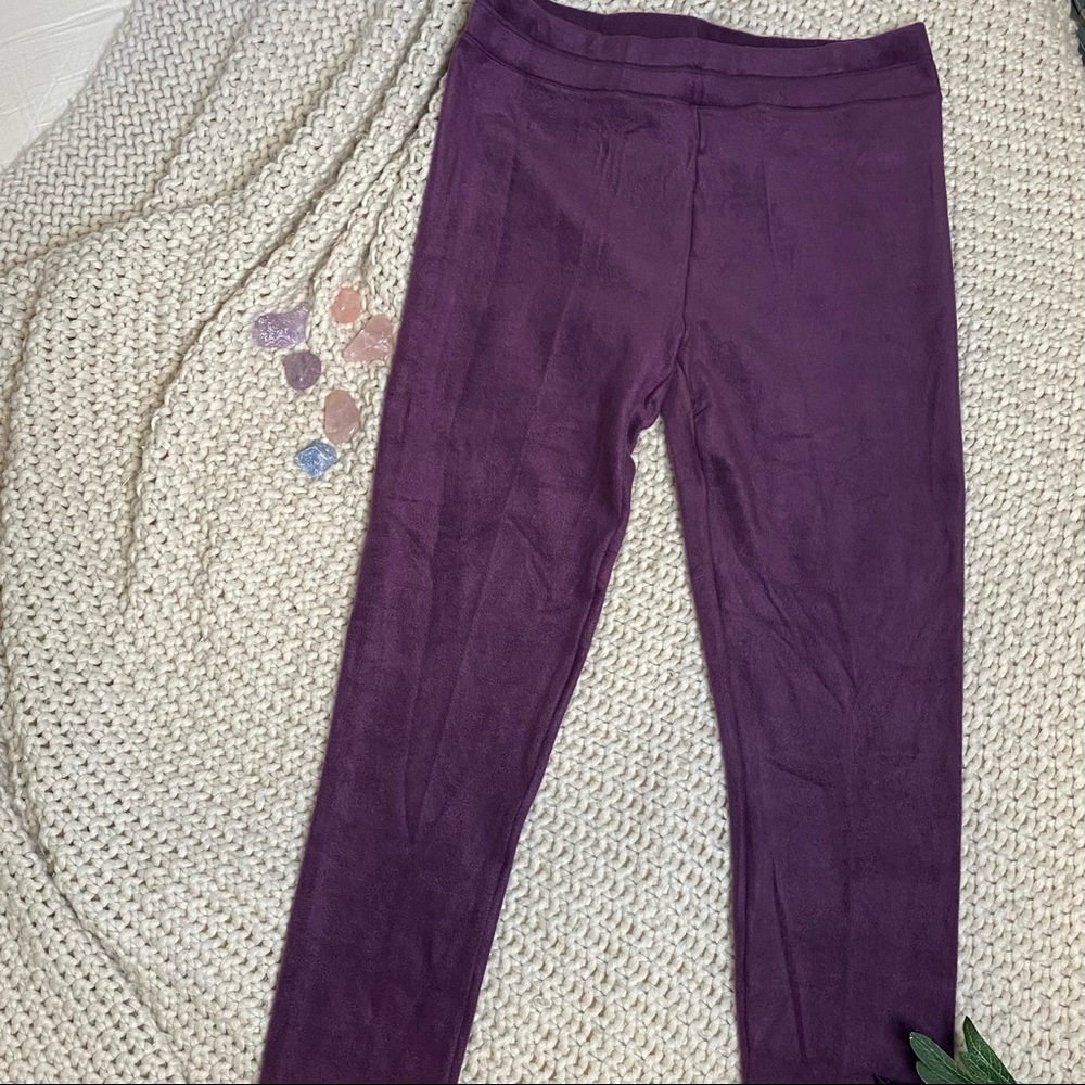 Cuddl duds plum colored leggings